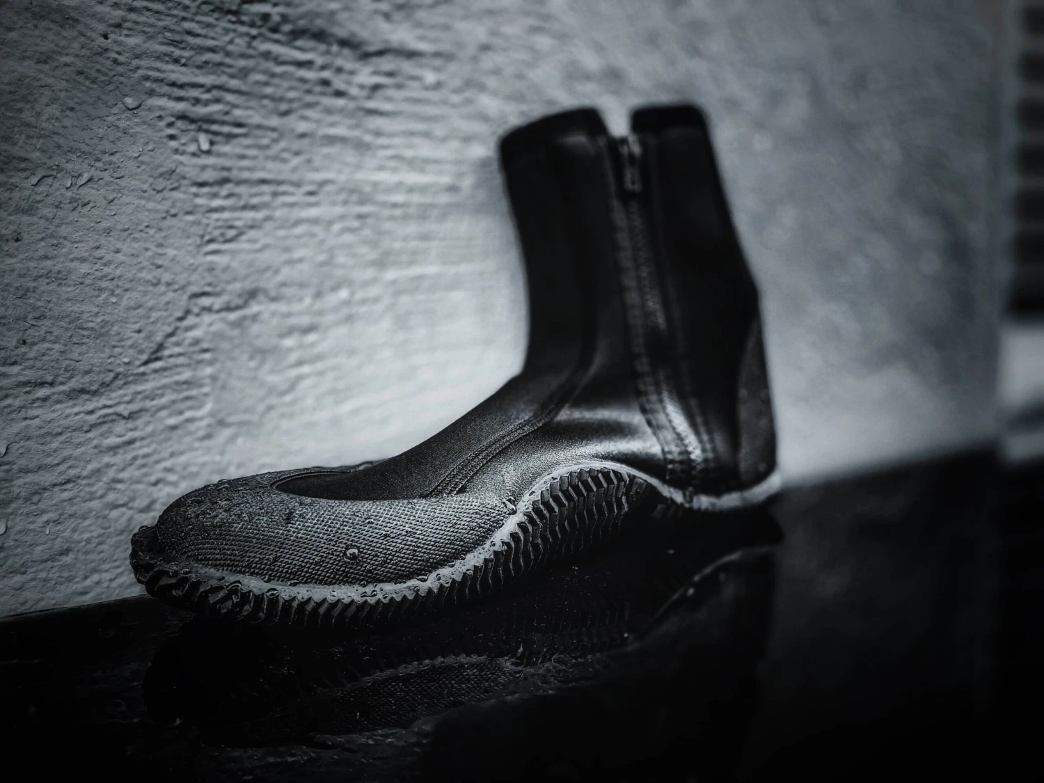 ATACLETE 3mm Neoprene Dive Boots By ATACLETE 8 ATACLETE 3mm Neoprene Dive Boots By ATACLETE - Image 6