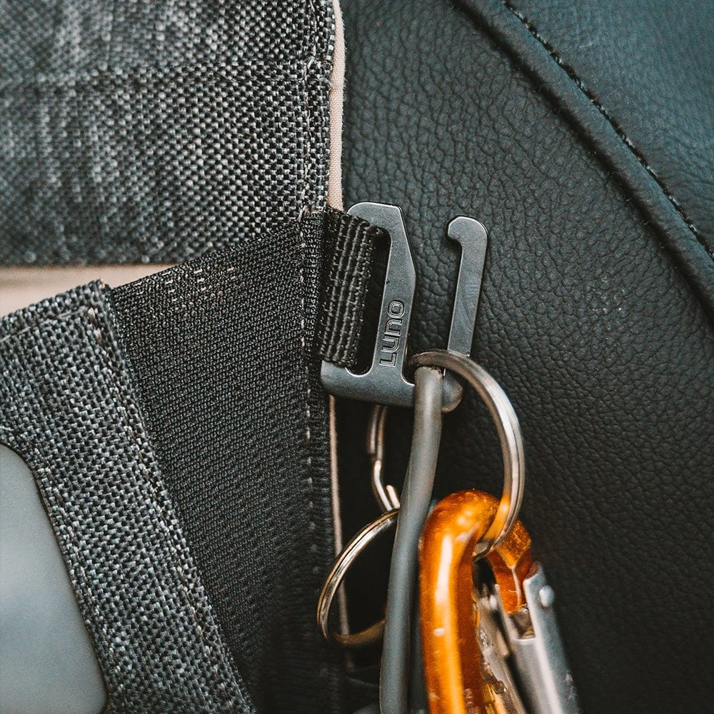 Seatback Organizer 2.0 By Luno® 7 Seatback Organizer 2.0 By Luno® - Image 5