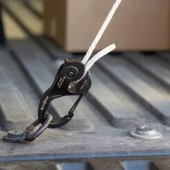 Nite Ize CAMJAM XT With 10ft Paracord -Outdoor Products Store b f87c0de2 f23f 46b3 943c 322c06ee72b0