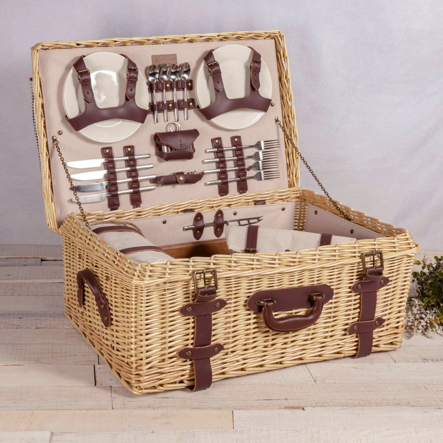 Charleston Picnic Basket By Picnic Time Family Of Brands 10 Charleston Picnic Basket By Picnic Time Family Of Brands - Image 8
