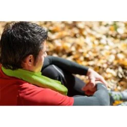 Coghlan's Cooling Towel -Outdoor Products Store d 2fea2b6f f64c 4470 b665 3bec93835fdb