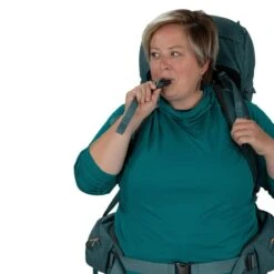 Osprey Renn 65 Internal Frame Backpack - Women's Extended Fit -Outdoor Products Store g 0e4cf692 c50e 49a5 9c0e a054ea315d6c