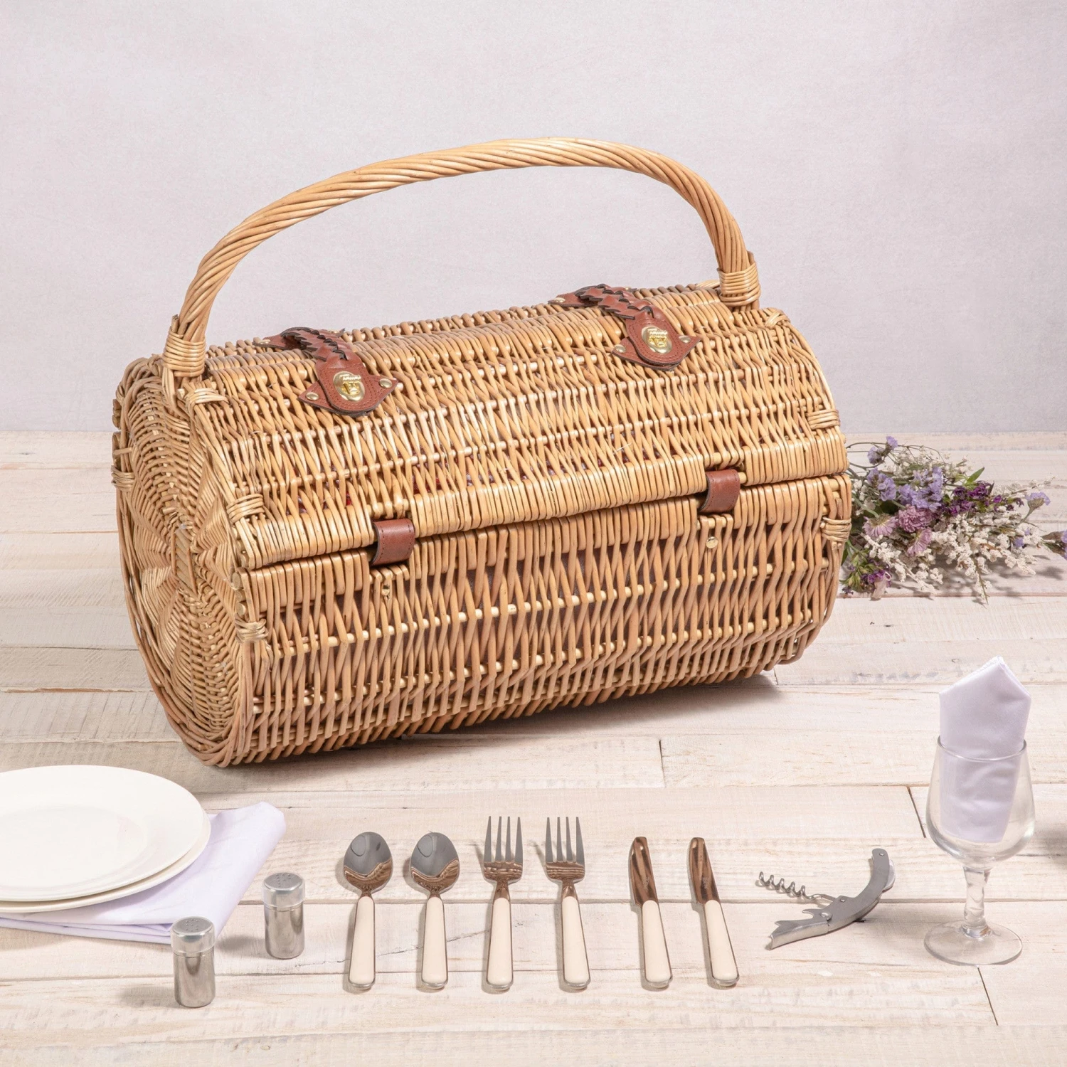 Barrel Picnic Basket By Picnic Time Family Of Brands 4 Barrel Picnic Basket By Picnic Time Family Of Brands - Image 2